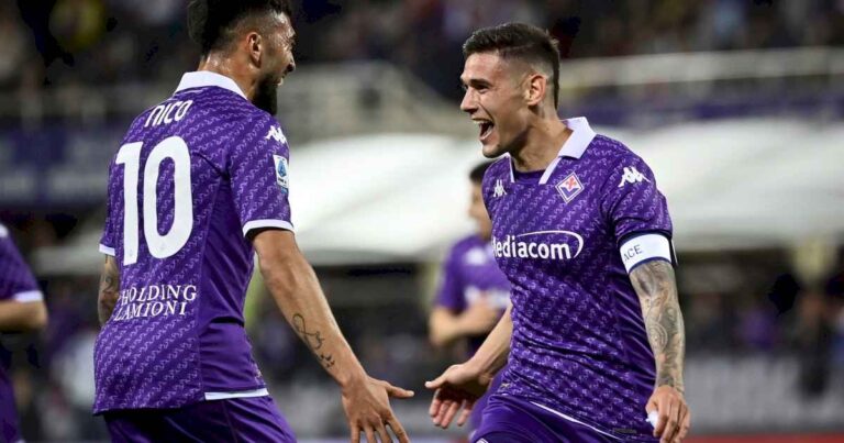 nico-gonzalez-intratable-en-la-goleada-de-fiorentina-sobre-el-sassuolo