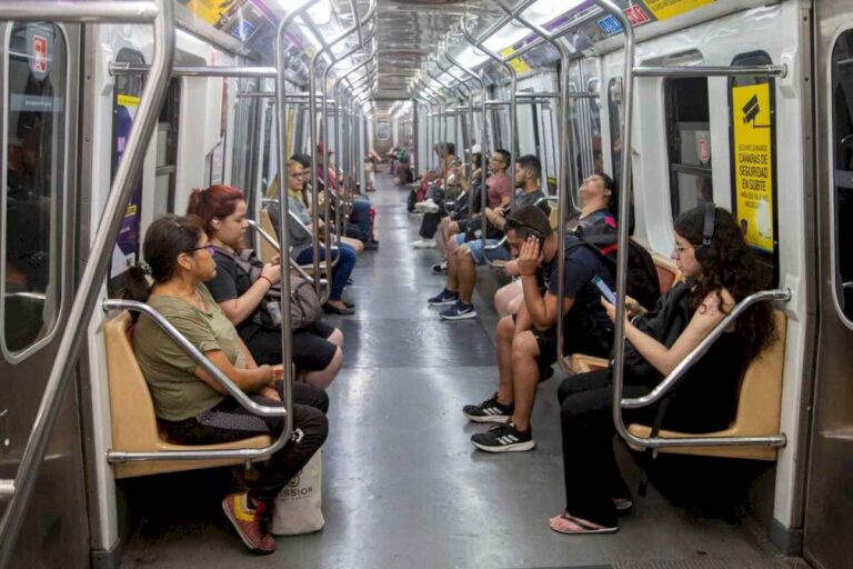 aumento-el-pasaje-en-subte-a-574-pesos