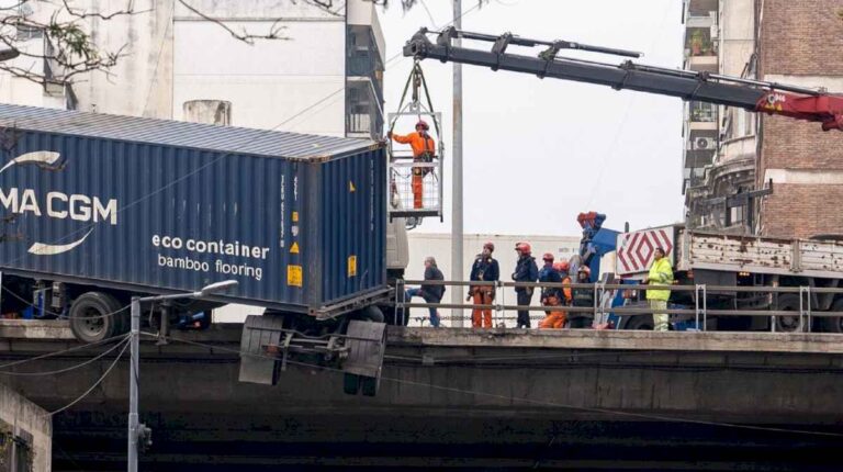 liberaron-al-camionero-que-choco-alcoholizado-en-la-25-de-mayo-y-le-suspendieron-la-licencia-por-nueve-meses