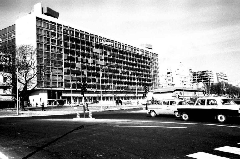 edificio-del-plata.-las-mil-vidas-del-gigante-del-microcentro-que-ahora-vuelve-a-transformarse