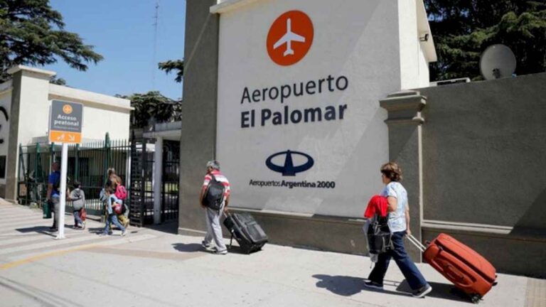 milei-libera-el-mercado-aerocomercial-y-las-aerolineas-sky-y-paranair-reactivarian-el-palomar