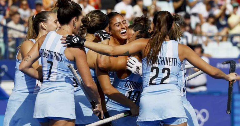 las-leonas-siguen-firmes-en-su-busqueda-de-una-medalla-en-paris-2024:-golearon-y-esperan-para-saber-su-rival-de-cuartos-de-final