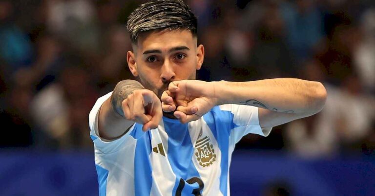 kevin-arrieta,-el-heroe-inesperado-de-argentina-vs.-francia-en-el-mundial-de-futsal:-«tendria-que-haber-festejado-como-mbappe»