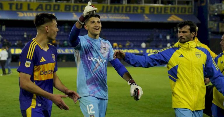 sergio-romero-cumplio-su-sancion-pero-el-arco-de-boca-parece-tener-nuevo-dueno:-leandro-brey,-el-chico-que-aprovecho-su-chance-y-la-rompio-ante-argentinos