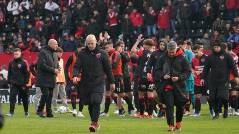 El Gallego Méndez seguirá en Newell’s, sin que exista garantía de hasta cuándo