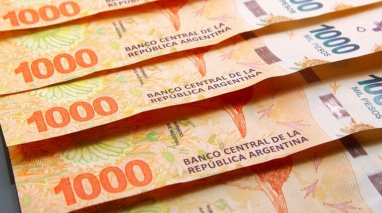 Condenan a una empleada policial por usura y extorsión a un ex compañero de trabajo