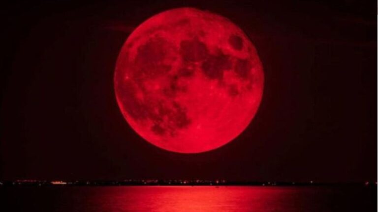 Luna de sangre: cómo será el fenómeno astronómico único que se verá desde Rosario
