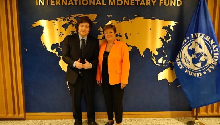 El acuerdo con el FMI incluirá más ajuste y saqueo, aunque el Gobierno lo niegue