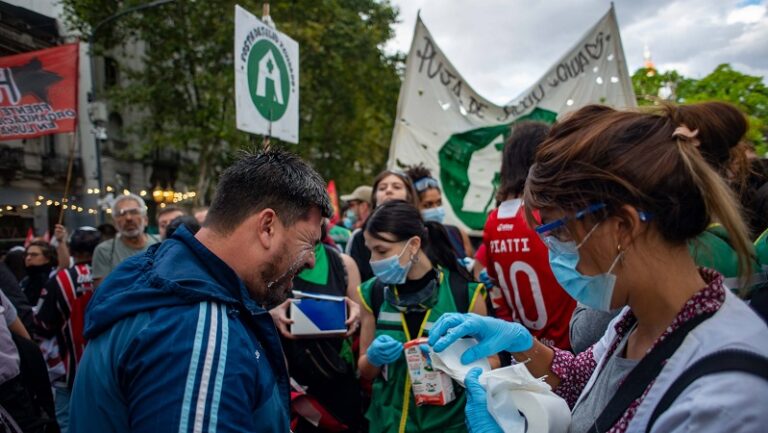 La Posta de Salud atendió a más de 300 personas heridas por la brutal represión de Bullrich