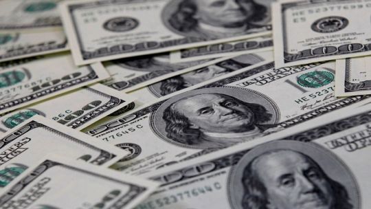 A cuánto cerró el dólar blue hoy, lunes 17 de marzo de 2025