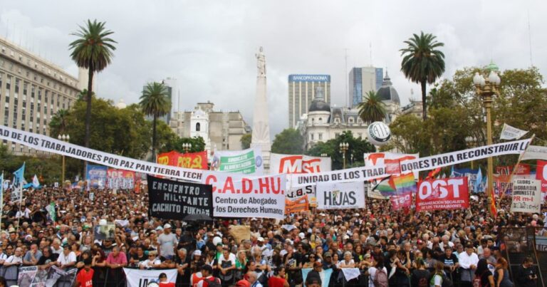 Fotogalería. Un 24M unitario colmó Plaza de Mayo