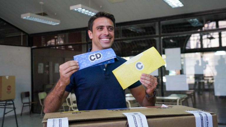 Elecciones: Juan Pedro Aleart votó y cuestionó el tenor de la campaña