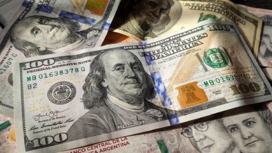 El dólar baja, los precios suben y más protagonistas se suman al debate