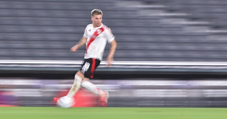 Superboy: el efecto Mastantuno en River antes de su primera titularidad contra Boca