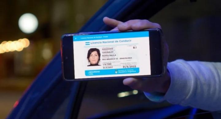 Conductores santafesinos podrán portar el carnet habilitante digital
