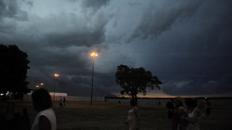 Se renovó alerta amarillo por fuertes vientos y advierten por malas condiciones en las rutas