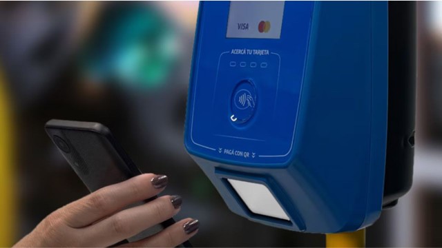 Crece el uso de QR y tarjeta para pagar el transporte público
