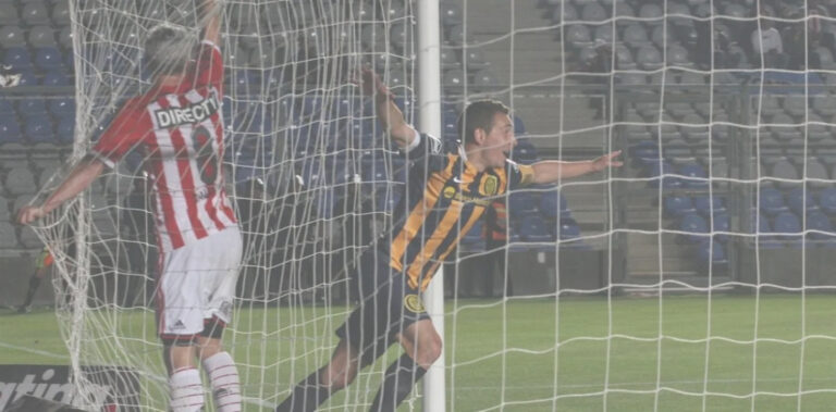 El último antecedente de un mata-mata entre Central y Estudiantes fue con victoria canalla