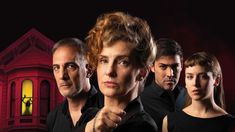 La actriz Silvia Kutika fue internada tras un accidente antes de la función en Rosario