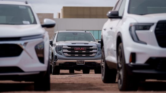 Las ganancias de General Motors cayeron en el segundo trimestre por aranceles de Trump
