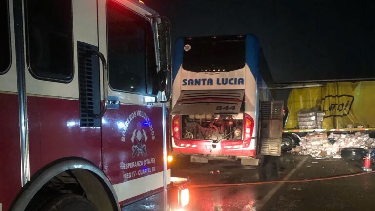 Preventiva para camionero involucrado en siniestro vial con tres víctimas fatales