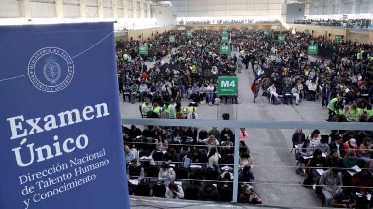 El gobierno denunció por fraude a quienes se copiaron en el examen de residencias médicas
