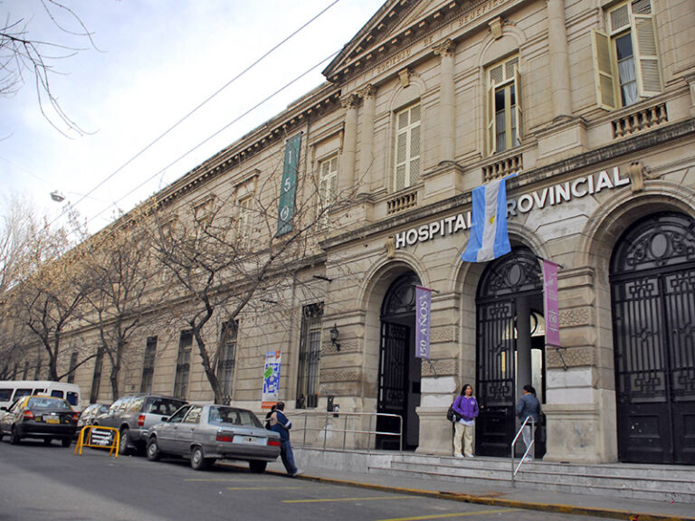 Doble ataque a tiros en Villa Gobernador Gálvez: un hombre y un joven terminaron heridos con pocas horas de diferencia