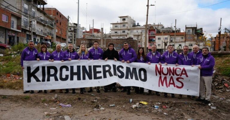 Milei largó la campaña libertaria en La Matanza con los candidatos de LLA y el PRO: «Kirchnerismo nunca más»