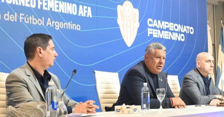 Nuevo torneo, viejas deudas. AFA presentó el nuevo torneo de fútbol femenino