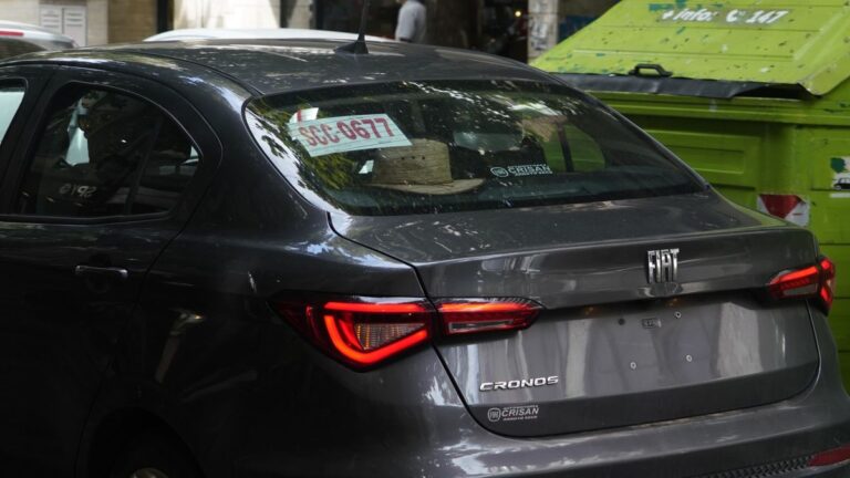 En Santa Fe circulan no menos de 200 mil vehículos sin patente