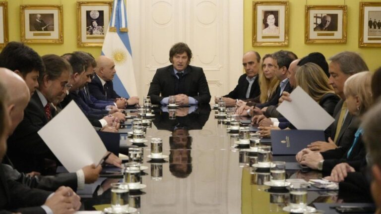 Javier Milei recibe en Olivos a diputados propios y aliados para blindar vetos