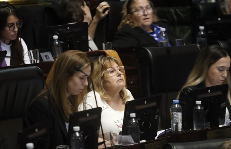 No hay Juntos en la Ciudad: La UCR va con los gobernadores y por otro lado Ocaña, Carrió y Larreta