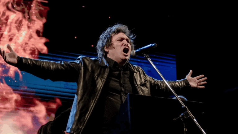 Milei inauguró la campaña con una particular frase: «La Matanza es seis veces más insegura que Rosario»