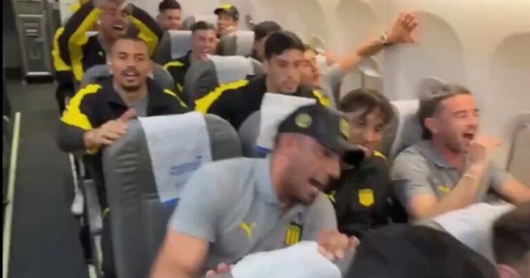 La queja de Aerolíneas Argentinas por el comportamiento de Peñarol en el vuelo a Buenos Aires para jugar con Racing