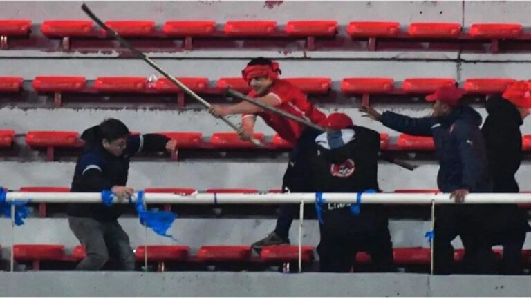La Justicia suspenderá el estadio de Independiente por la violencia contra U. de Chile