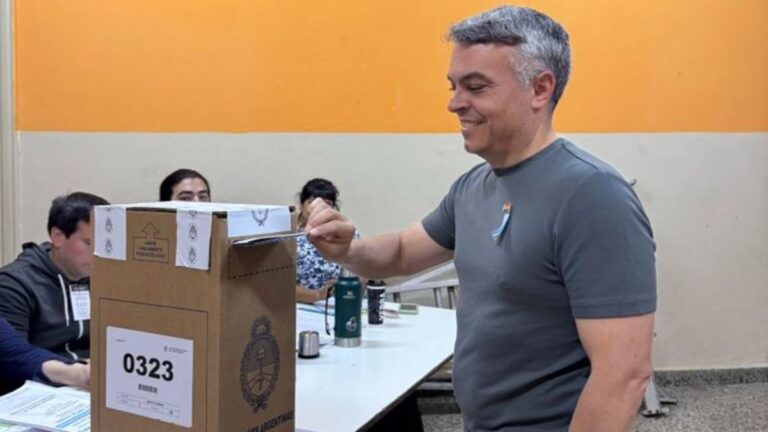 Paulón quiso representar a los porteños en el Senado, no lo logró y seguirá como diputado santafesino