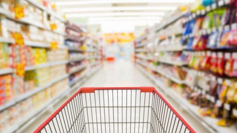 El derrumbe del consumo: caída fuerte en mayoristas y señales de alerta en supermercados