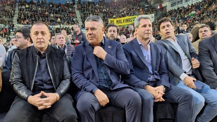 La AFA le contestó al gobierno: ?Por qué no se concentra en su propia corrupción??