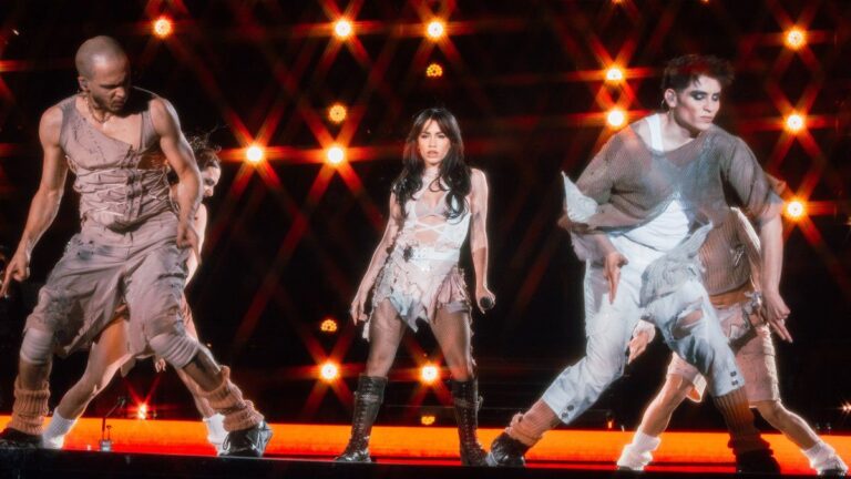 Lali anunció su primer estadio Monumental: será el próximo 6 de junio