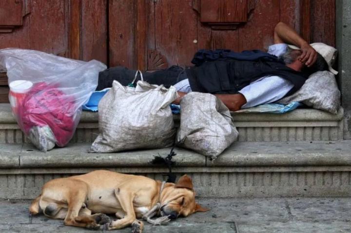 256 personas viven en la calle en la ciudad de Santa Fe