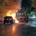 Sospechosamente dos autos se prendieron fuego en la madrugada