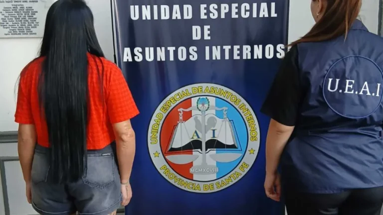 Se entregó una mujer investigada por el autoatentado denunciado por Norma Acosta