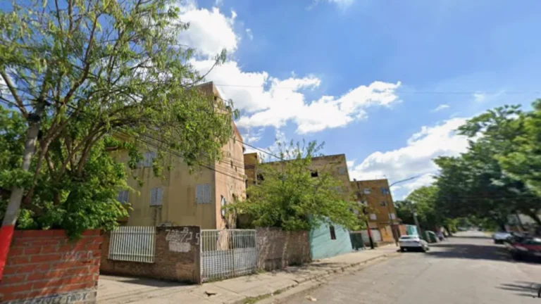 Ejecución en barrio de la Carne: mataron a tiros a un jovenen pleno mediodía