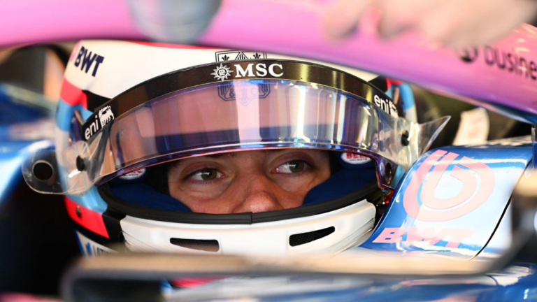 Colapinto cerró el viernes con el mejor tiempo de Alpine, más de 100 vueltas y un breve susto