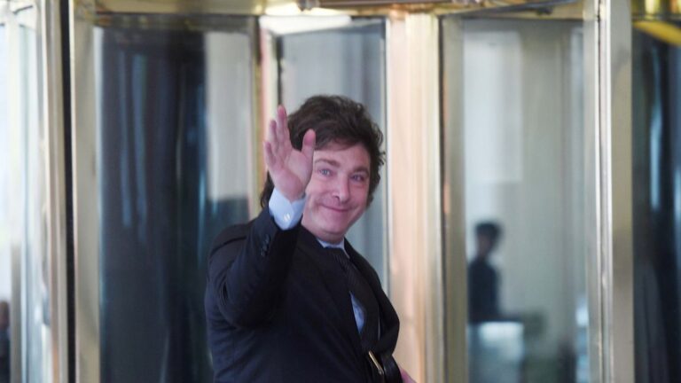 Milei invitó a diputados y senadores libertarios a una cena en Olivos después del discurso en el Congreso