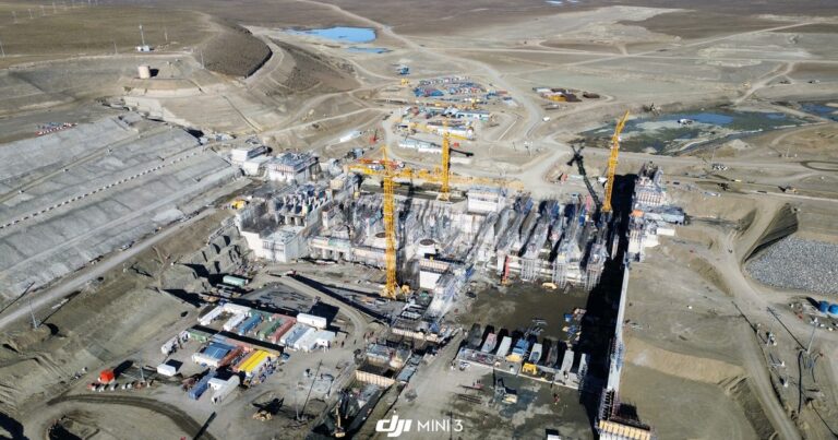 El Gobierno asegura que se reactivan las obras de las represas de Santa Cruz y que necesitará una inversión de US$ 5.000 millones