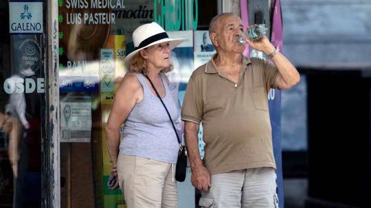 Vacunación y cuidados en otoño: cómo proteger el bienestar físico y mental según PAMI